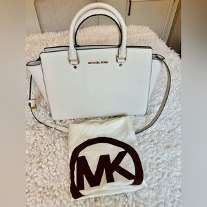 MICHAEL KORS Large Selma Satchel / Purse - Optic White